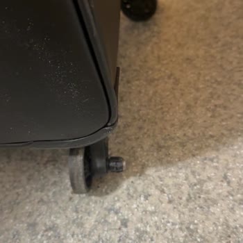 Kırık Valiz Teslimi İçin Ajet’e Tam Tazminat Talebi