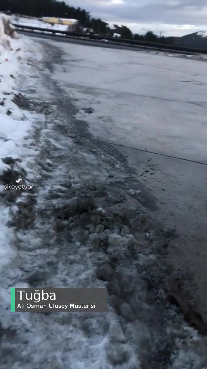 Ali Osman Ulusoy Otobüsümüz Bozuldu 5 Saattir Bekliyoruz videonun kapak resmi