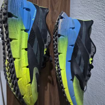 Reebok Ayakkabı Tabanı Soyulması Ve In Street Garanti Reddi