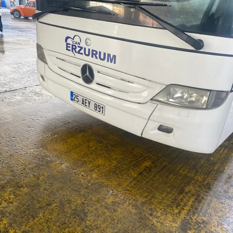 Gecikmeli Kalkış Ve Araç Arızası Nedeniyle Soğukta Sahipsiz Bırakılan Yolcular