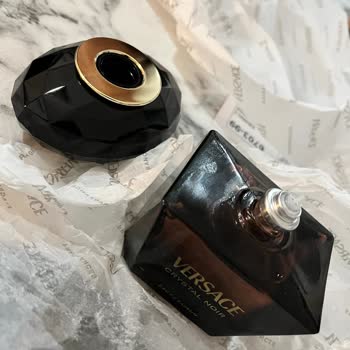 Boyner'de Versace Parfüm Setinin Hasarlı Ve Kullanılamaz Olması