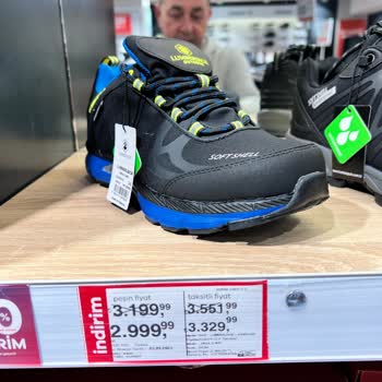 Unisex Ayakkabı İçin Talep Edilen 1.000 TL Ek Ücret Kabul Edilemez