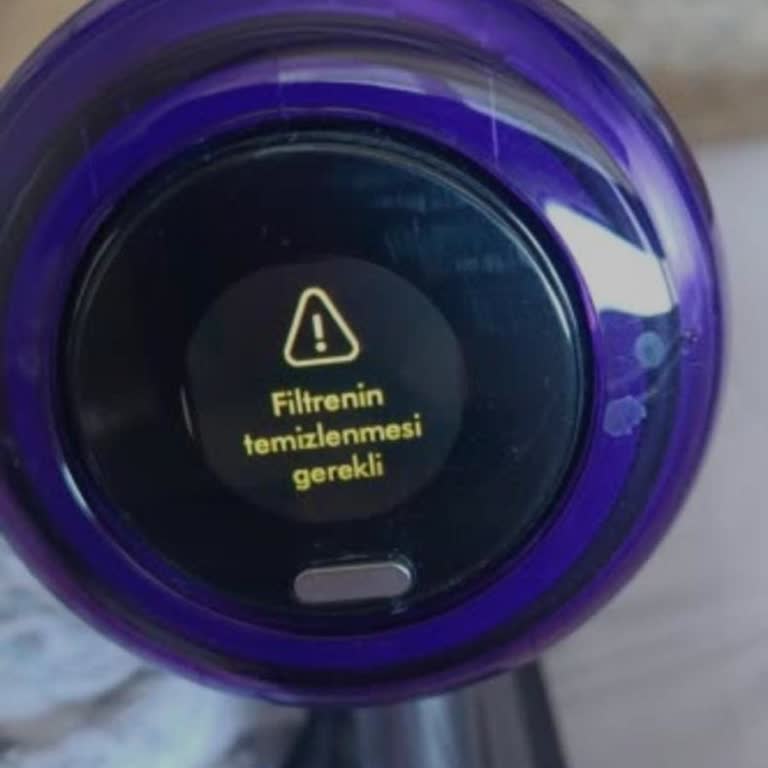 Dyson V12 Süpürge Filtre Uyarısı Sorunu Ve Değişim Talebi