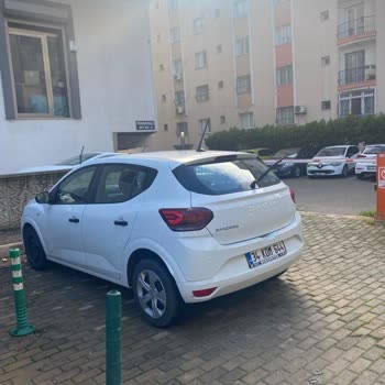 Tiktak Araçları Otopark Çıkışımızı Engelliyor, Acil Çözüm Bekliyoruz
