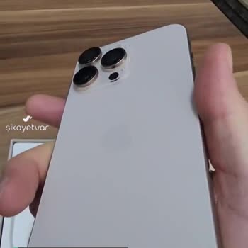 iPhone 16 Pro Max 256 GB Kendiliğinden Kapanması Ve Açılmaması