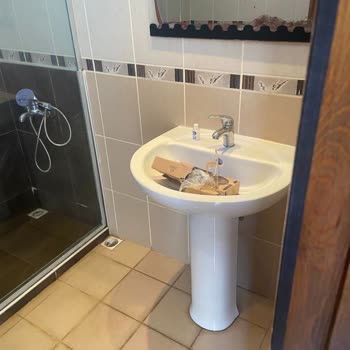 Vav Hotel'ten Hijyen Sorunu Ve 40.000 TL İade Talebi