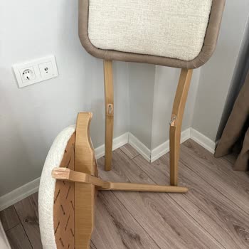 Kısa Sürede Kırılan Sandalyeye Garanti Dışı Müşteri Hatası İddiası Ve Kişisel IBAN Ücret Talebi