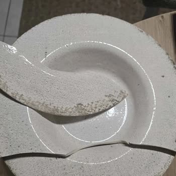 Kırık Tabaklar Ve Eksik Mumluk İçin Hızlı İade Talebi