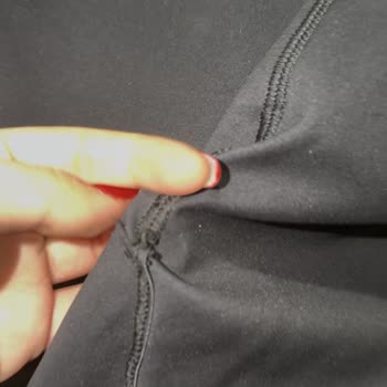 Oysho, calidad decepcionante de leggings, solicito cambio de producto