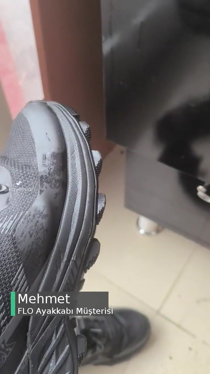 FLO Ayakkabı Mağazasında Yardımcı Olmadılar! videonun kapak resmi