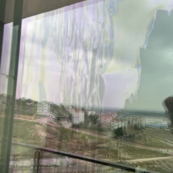 Dış Cephe Camlarındaki Renklenme Sorunu Ve Cevapsız Servis İhmaline Karşı Ücretsiz Değişim Talebi