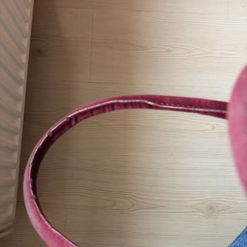 Grace El Çantamda Kulplar Erken Soyuldu, Tamir Veya İade Talebi