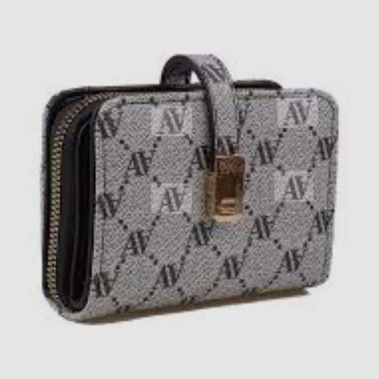 Unutulan Cüzdanım İçin Sürücü Ve Müşteri Hizmetine Ulaşılamıyor