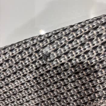 Fabrikasyon Hatası Olan Halı İçin Değişim Talebi Ve Satış Sonrası İlgisiz Tutumu