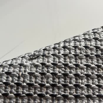 Fabrikasyon Hatası Olan Halı İçin Değişim Talebi Ve Satış Sonrası İlgisiz Tutumu