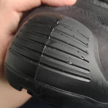 YDS Boots Astor Botlarda Sürekli Kırık Ve Çizik, Kalite Kontrol Sorunu