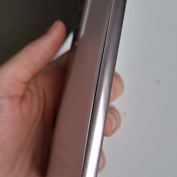 Garanti Sonrası Samsung S22 Batarya Şişmesi Ve Ücret İtirazı