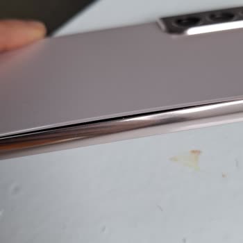 Garanti Sonrası Samsung S22 Batarya Şişmesi Ve Ücret İtirazı