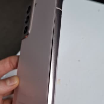 Garanti Sonrası Samsung S22 Batarya Şişmesi Ve Ücret İtirazı