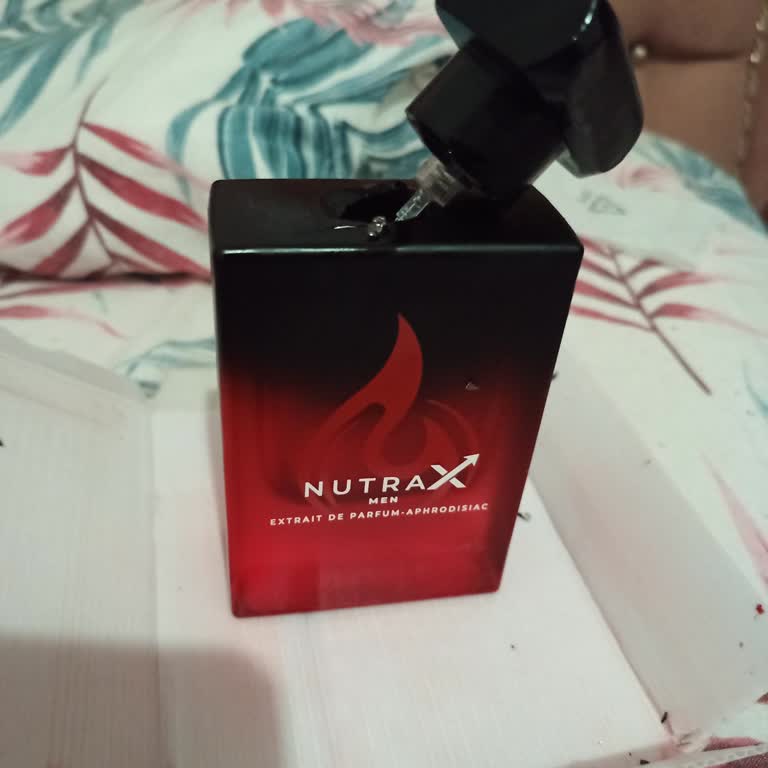 Kırık Parfüm Şişesi Ve Cevapsız Müşteri Desteği