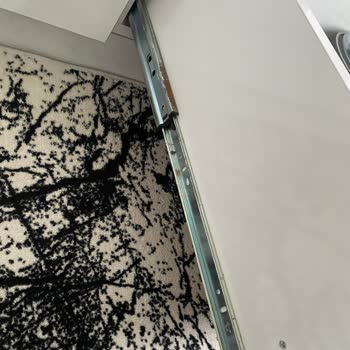 Meşe Dekor Mutfak Dolapları Yapımında Ciddi Şekilde Mağdur Etti