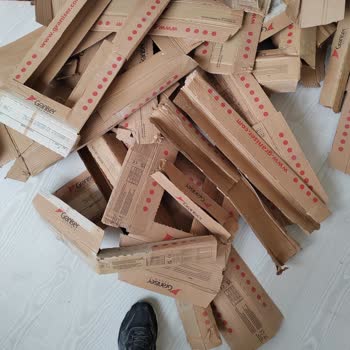 Graniser'de Beirut Beyaz Karolarda Renk Uyumsuzluğu Ve Cevapsızlık