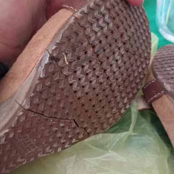 Teslimde Çürük Tabanlı Terlik, İade Talebim Haksızca Reddedildi