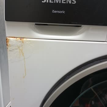Siemens Ev Aletleri Garanti Kapsamındaki Çamaşır Makinesinde Paslanma Ve Ücretsiz Parça Değişimi