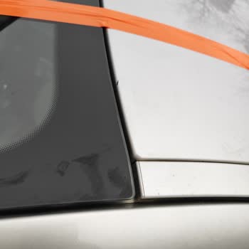 Cam Değişiminde Tavan Hasarı Ve Servisin Cevapsız Tutumu