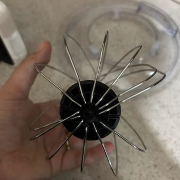 Schafer Stand Mikserimde Çırpıcı Aparat Kırık Geldi, Ücretsiz Değişim Talep Ediyorum