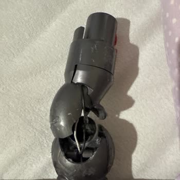 Dyson V10 Halı Başlığı Kırılması İçin Garanti Kapsamında Değişim Talebi