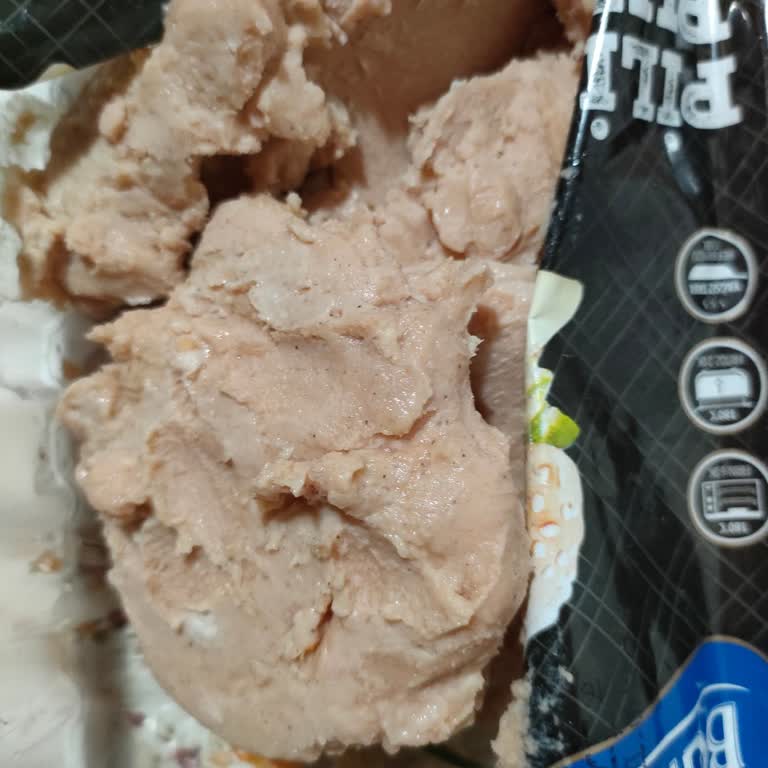 BİM Şubesinde Bozulmuş Piliç Burger Satışı Gıda Güvenliğini Tehlikeye Attı