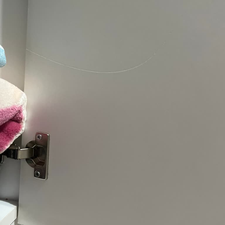 Şirinyer Çağrı Mobilya’da Çizikli Gardırop Ve Deforme Koltuk İçin İade Talebi