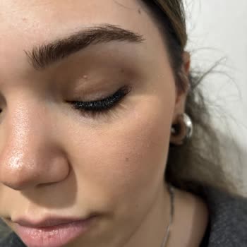 Eyüp Protez Tırnak Özensiz Yapılan İpek Kirpik İşlemi!