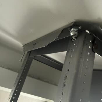 Arçelik Davlumbaz Montajı Eğri, Çözüm Bekleniyor