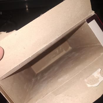 Dr. Oetker Trileçe Karışımında İç Paketten Çıkan Böcek Ve Hijyen Sorunu