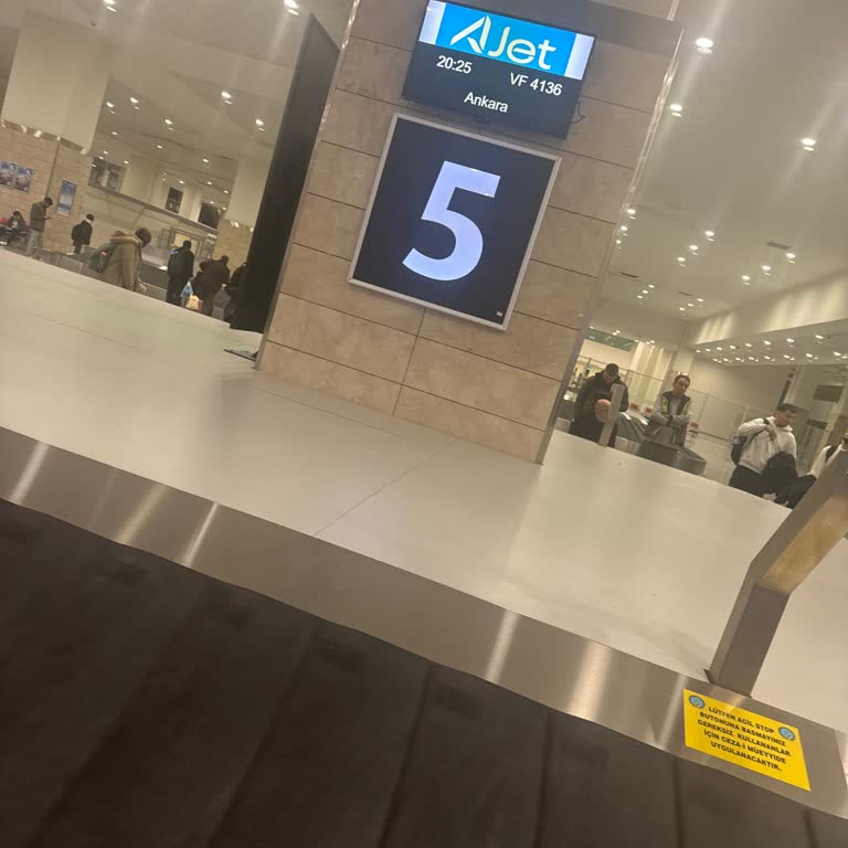 Jet’in Diyarbakır Ve Ankara Uçuşlarında Sürekli Rötar Ve Bagaj Bekleme Sorunu