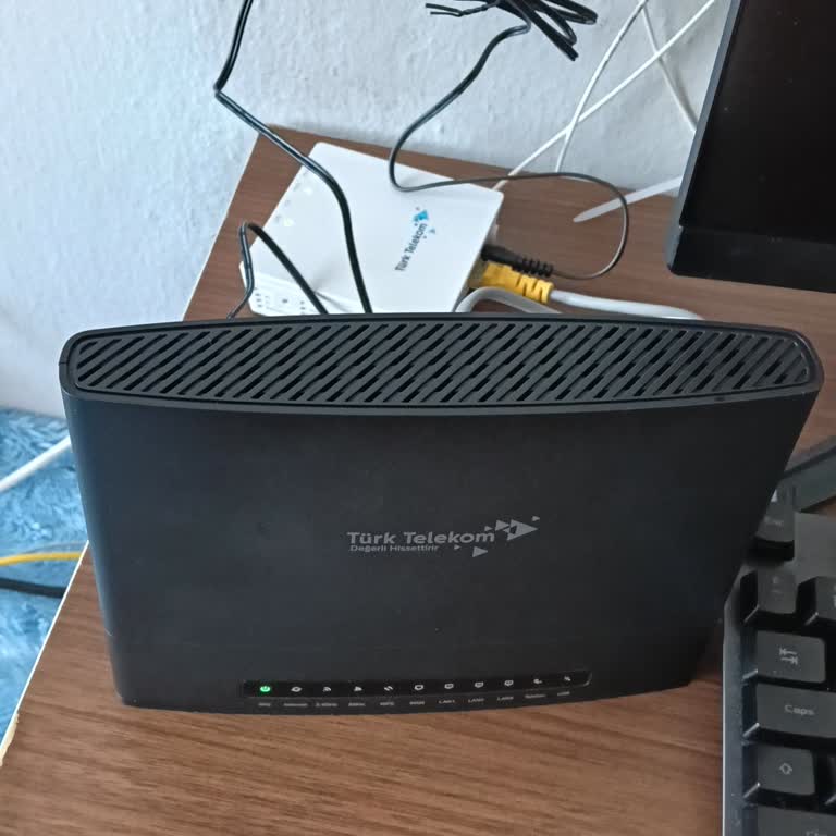 Fiber Geçişinde Ücretsiz Modem Sözü Yanıltıcı Ve Ücret Talebi