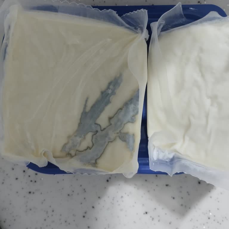 Ak-Du Beyaz Peyniri Küflü Çıktı, Son Kullanma Tarihi 7 Ay Uzak