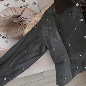 Deforme Ceket, İade Parası Almadım Ve Canlı Destek Cevapsız