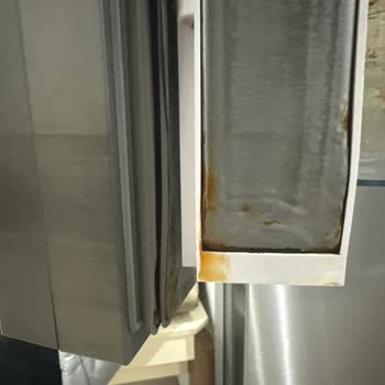 Vestel Buzdolabındaki Tekrarlayan Paslanma Sorunu Ve Değişim Talebi