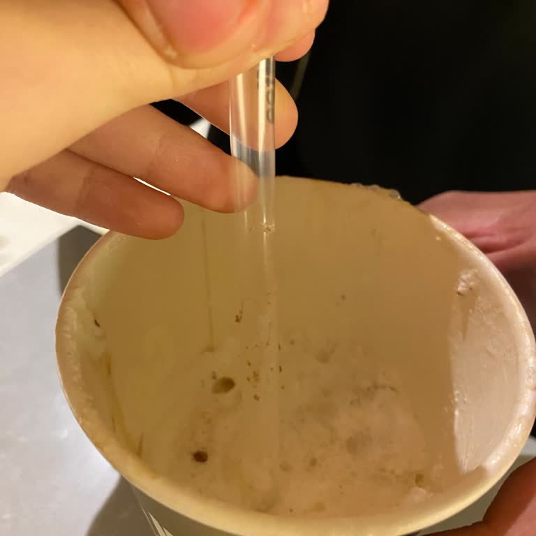 Chemex Caffe Didim’de Kahvede Saç Çıktı ve Hijyen Kuralları İhlal Edildi