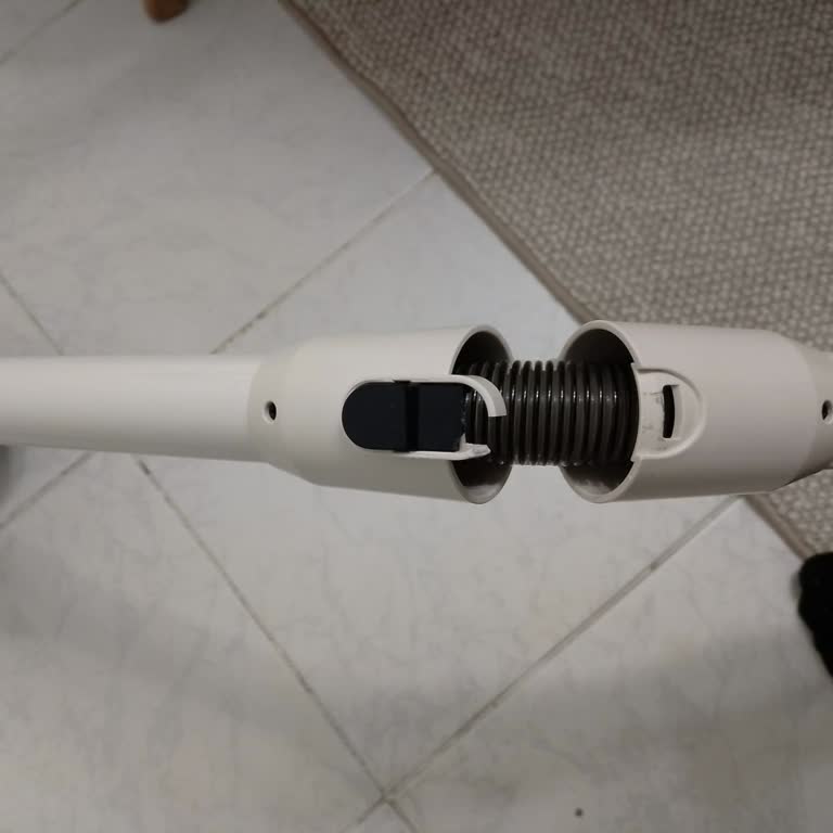 Sinbo Şarjlı Süpürge Düğmesi Tekrar Kırıldı, Parça Değişikliği Bilgilendirilmedi, İade Talebi