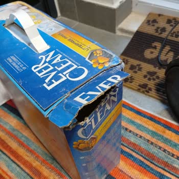 Kargo Ve Trendyol’dan Gelen Kedi Kumu Kutularının Patlaması Ve Hasarlı Ürün Şikayeti