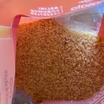 Hasata’nın Köftelik Bulgur Ürününün İçinde Böcek Bulunması Ve İletişimsizlik