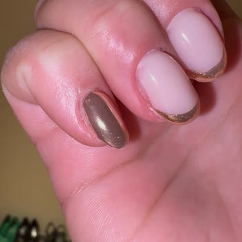 Cansay Nail Beauty Ataköy Şubesinde Kalitesiz Tırnak Hizmeti Ve İlgisiz Müşteri İletişimi