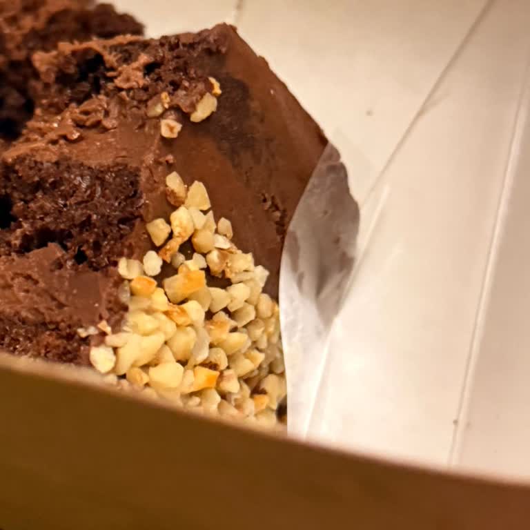 Bozuk Rocher Keki İçin İade Talebi