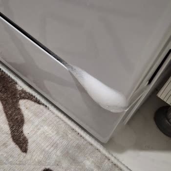 Ayıplı Kapaklı Bulaşık Makinesi, Köpürme Ve Yetersiz Servis