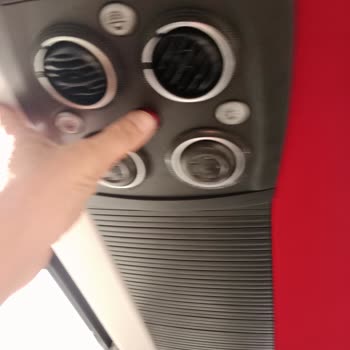 Özkaymak Turizm Ankara’dan Alanya’ya Yolculukta Lastik Patlaması ve Muavin Saygısızlığı