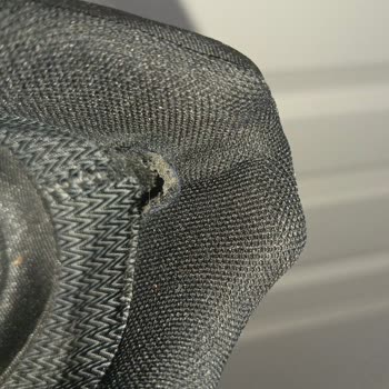 Ayakkabım Bir Hafta İçinde Yırtıldı, FLO’dan İade Reddedildi